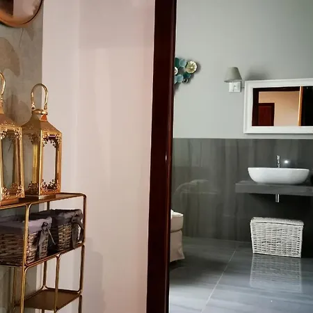 Indelli Guest house *