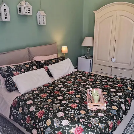 Indelli Gæstehus 4*