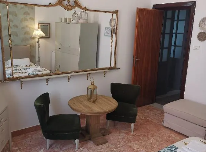 Indelli 4* Monopoli